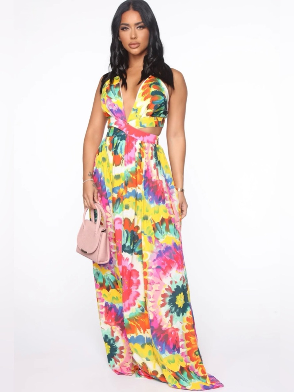 Vibrant Multi-Color Floral Halter Maxi Dress - Pink Accent